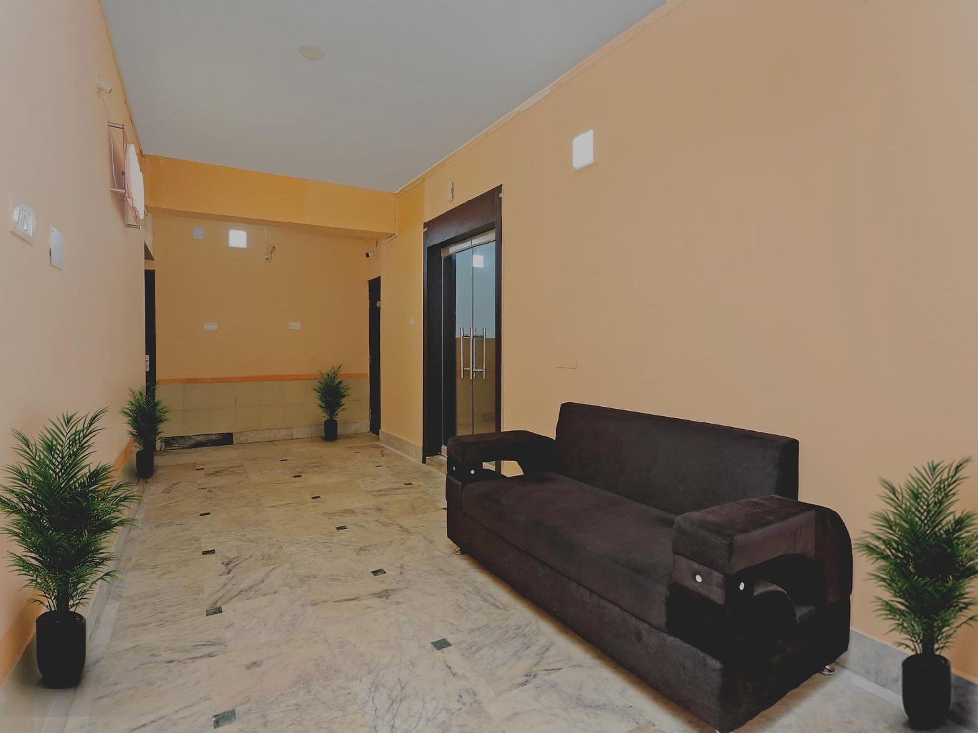 Hotel O Seven Inn Bhubaneswar Esterno foto